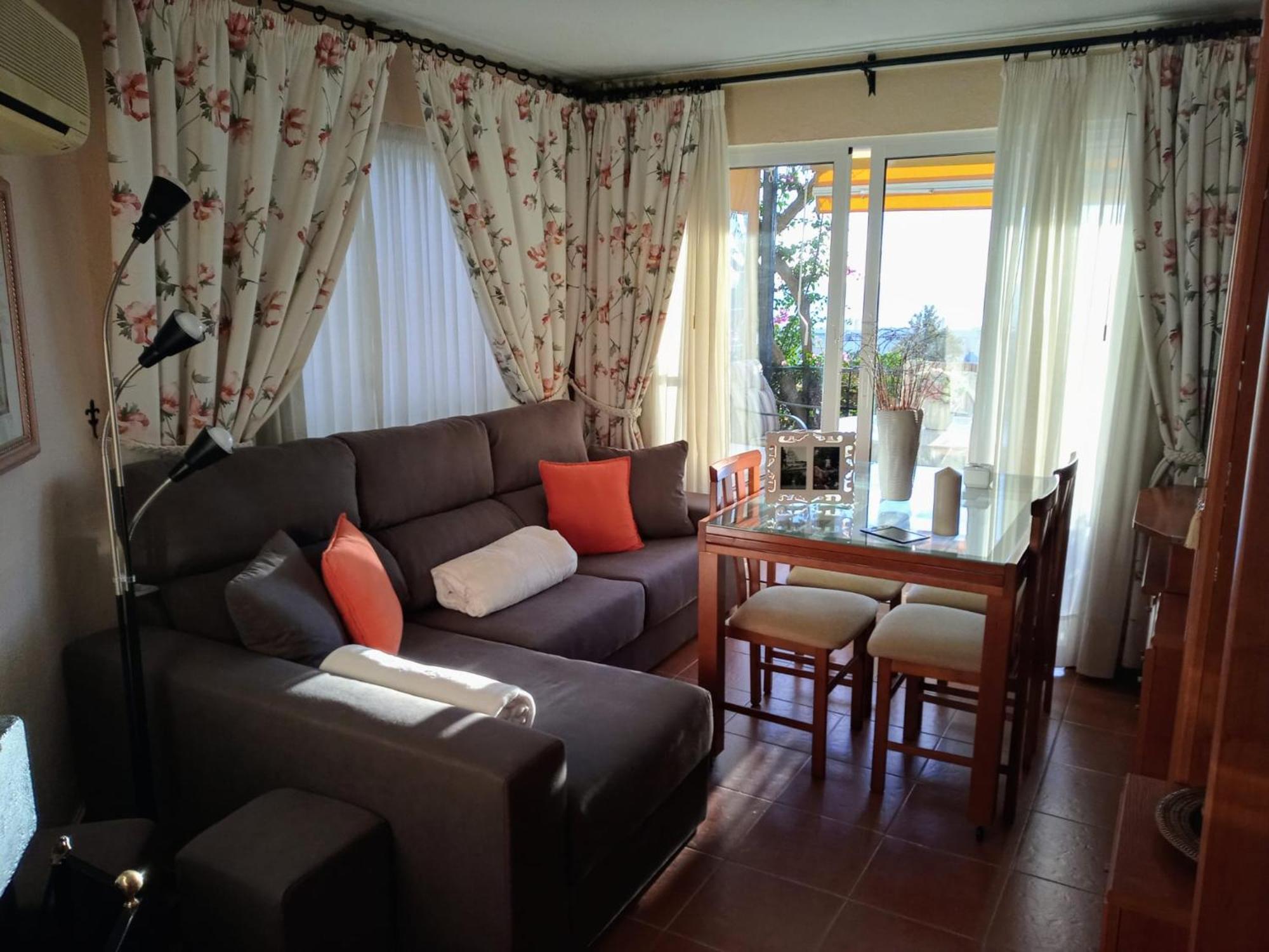 La Carihuela A 5 Minutos De La Playavistas Al Mar Apartment Torremolinos Exterior photo